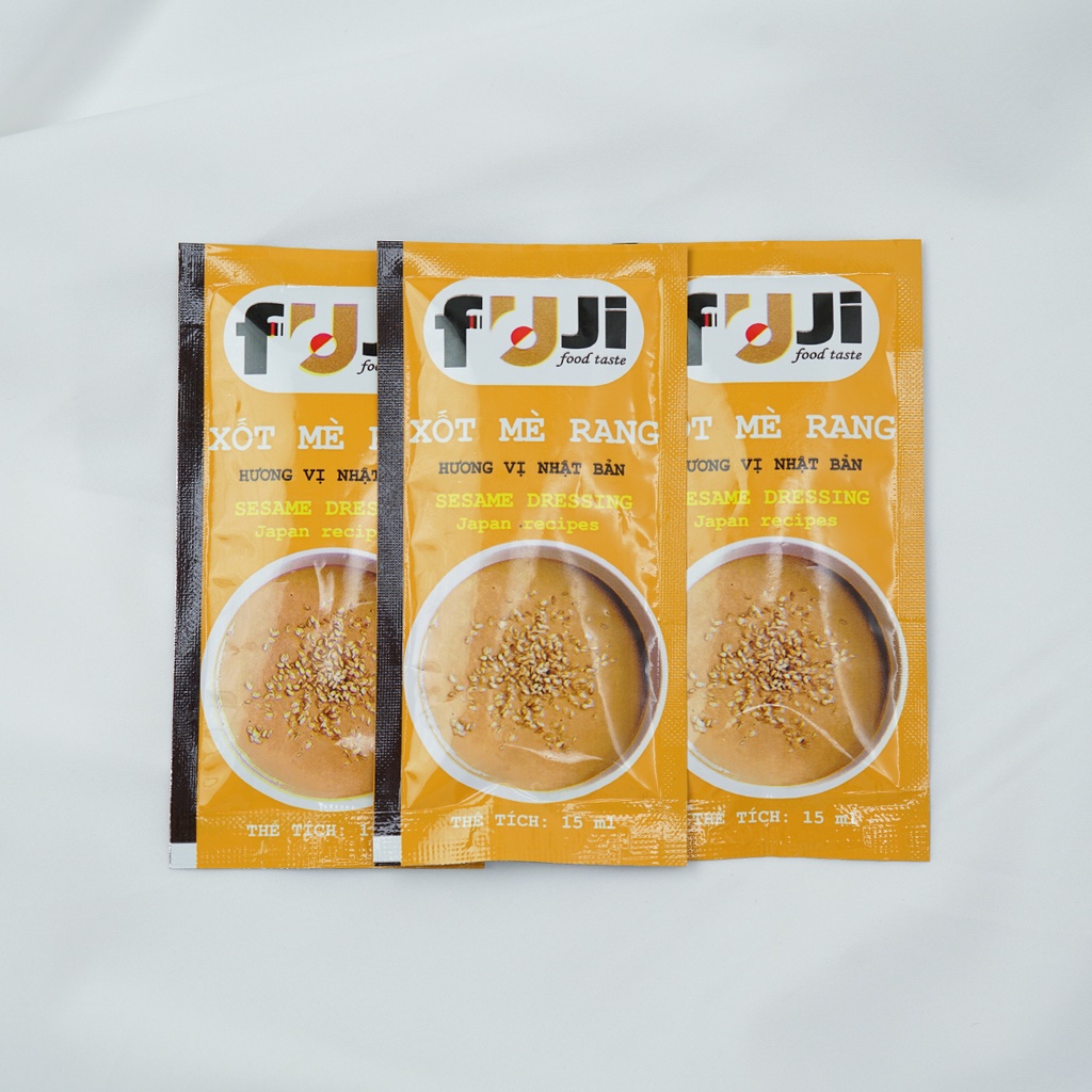 Nước sốt mè rang Fuji, ăn kèm với rong nho và salad rau mù tạt 180ml tiện lợi