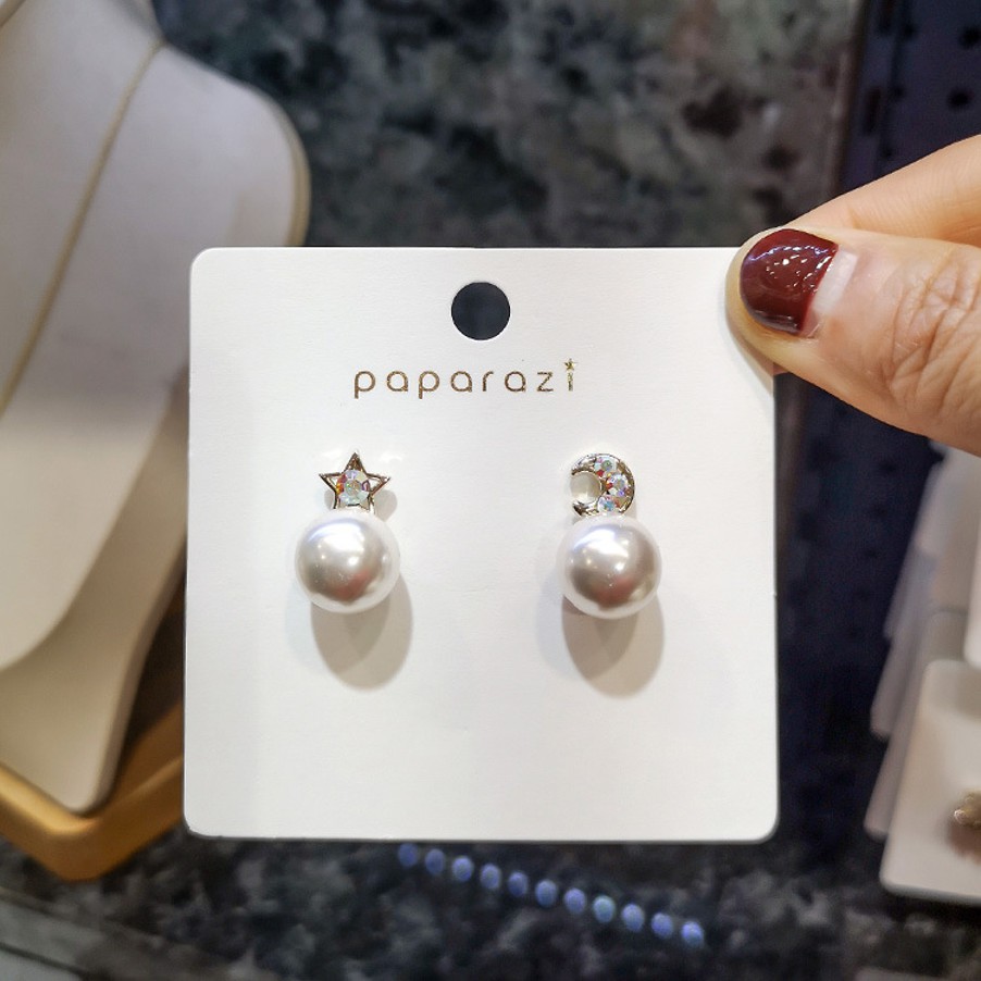 Khuyên tai hạt sao trăng