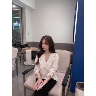 Fetchingroom - Áo dài tay cổ V nhún