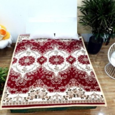 Thảm nỉ lông cừu trải giường, trải sàn cao cấp 3 lớp- Mẫu THỔ CẨM ĐỎ