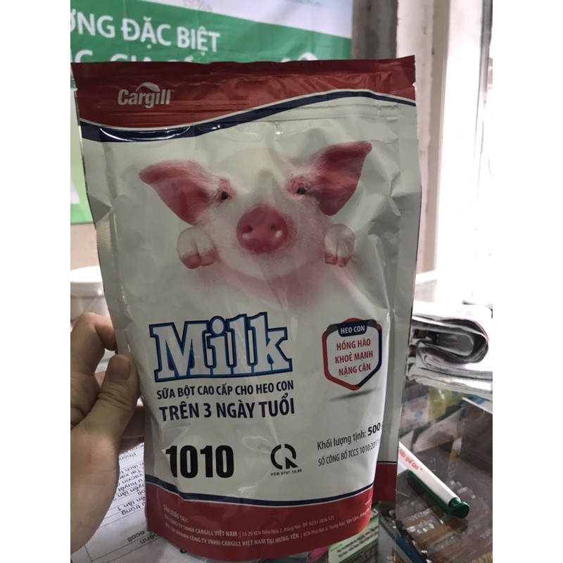 sữa cho mèo con, chó con, heo con