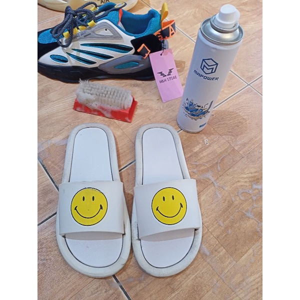 Chai Xịt Tạo Bọt Vệ Xinh Giày MAPOWER,Giặt Giày siêu nhanh siêu sạch đánh bay mọi vết bẩn trong 30s.