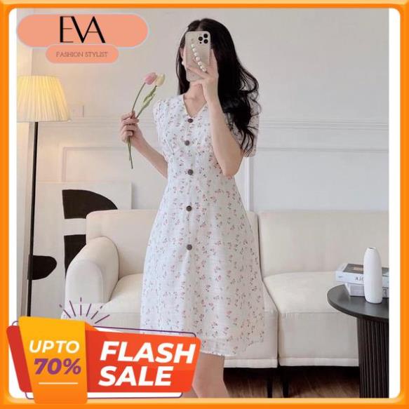 Váy hoa nhí cổ V tơ xước đính cúc dừa ngắn tay dài trên gối thiết kế Eva Fashion