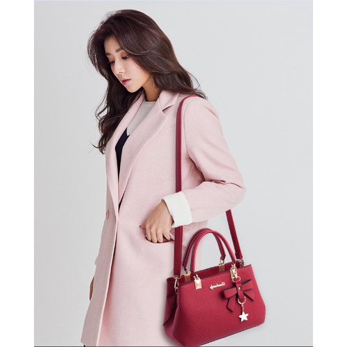 Túi xách nữ công sở Túi đeo vai da sần đính nơ LILA DNO22