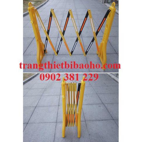 Hàng rào di động xếp gọn phản quang 96cm x 2,5m