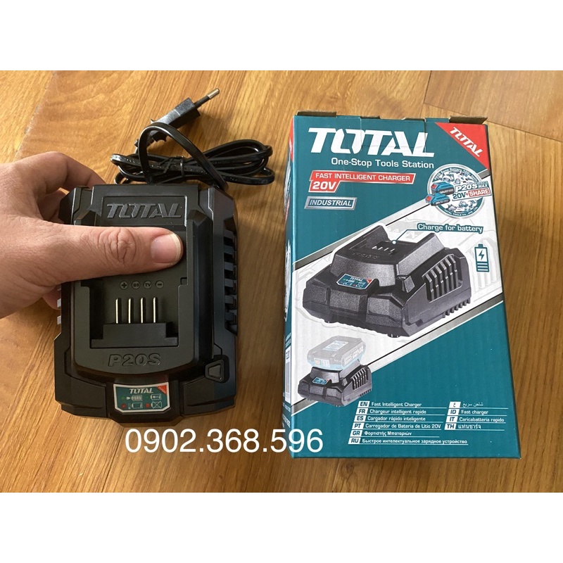 Sạc pin 20V Total TFCLI2001