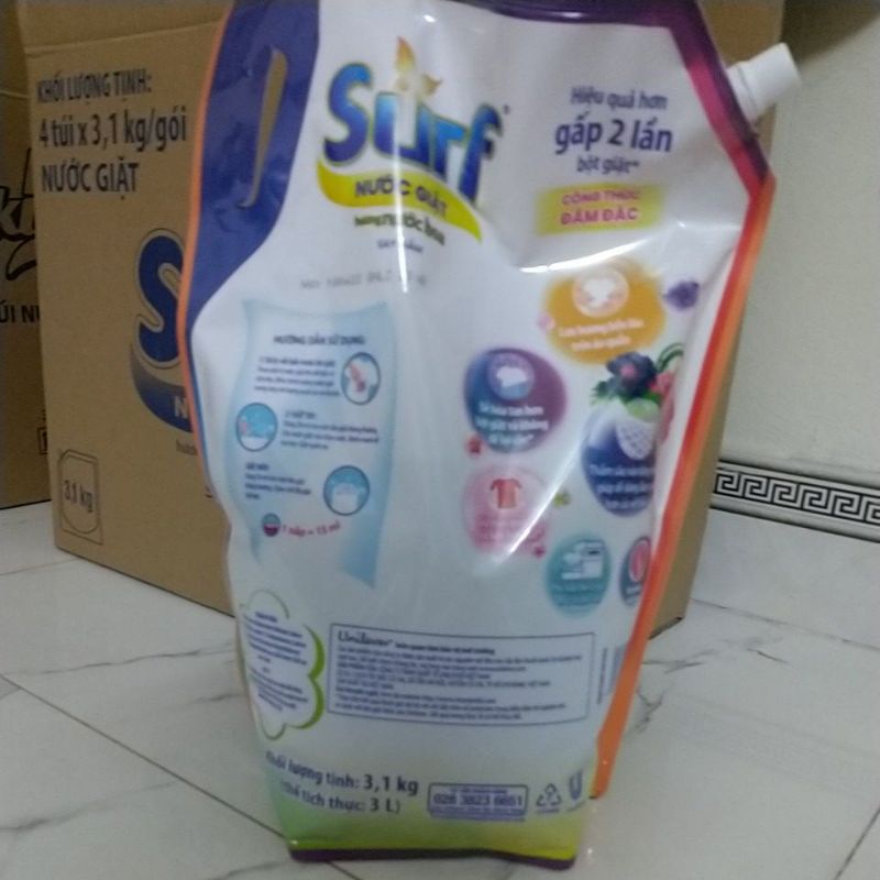 Túi giặt xả ngát hương hoa say đắm Surf 3,3kg