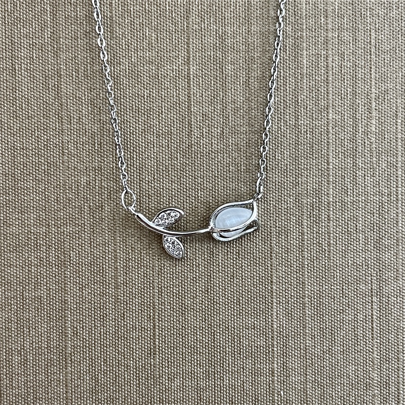 Vòng Cổ Hình Hoa Tulip Đơn Giản Thời Trang Harajuku Dễ Phối Đồ Cho Nữ