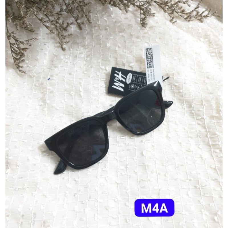 Kính HM M4 dáng nam nữ đều đeo được - mua tại Pháp, Tây Ban Nha-có bill mua hàng | BigBuy360 - bigbuy360.vn