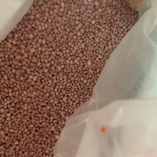 Phân bón Sông Gianh 16-16-8 + TE (1kg)