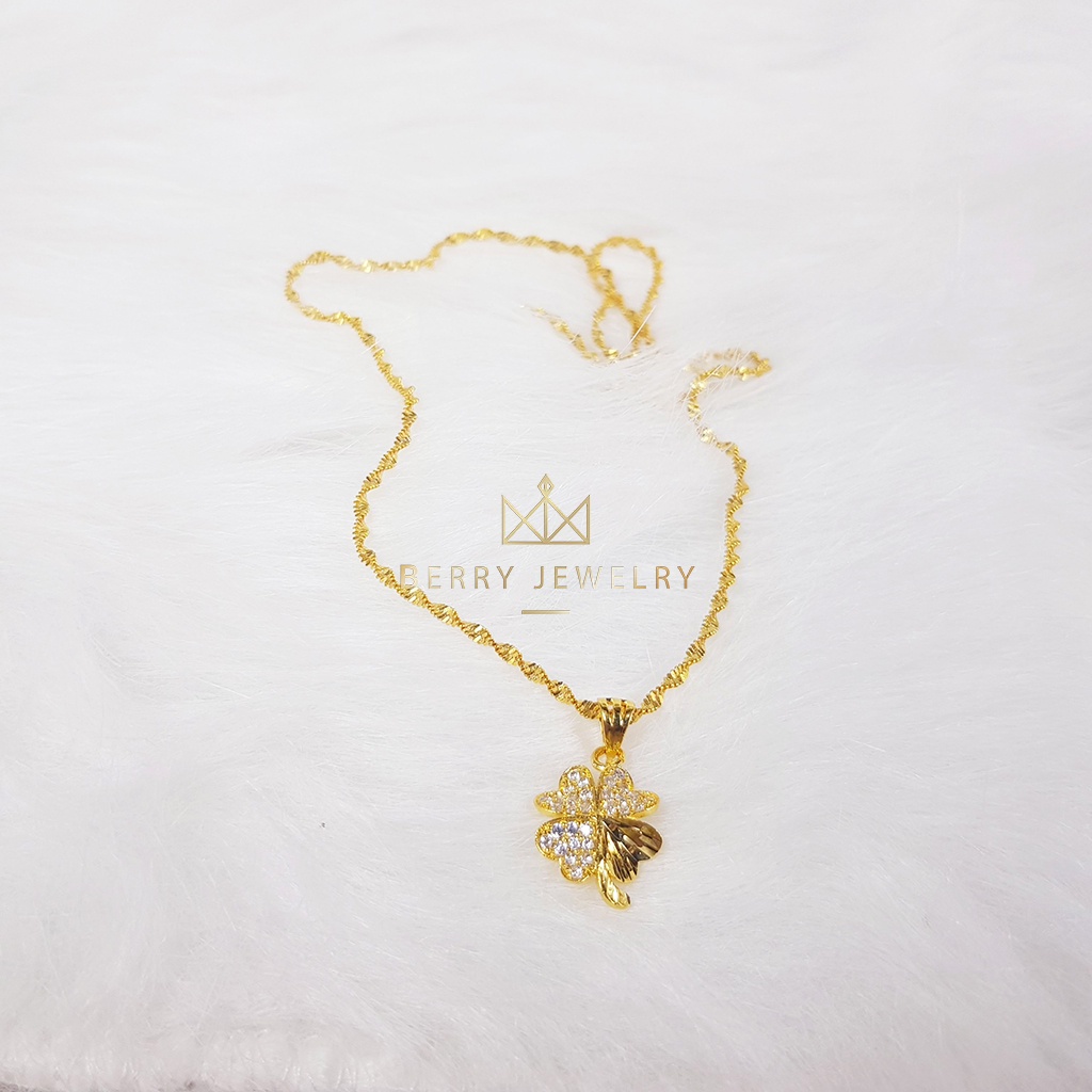 Dây Chuyền Nữ Kèm Mặt Cỏ 4 Lá May Mắn Đính Đá Lấp Lánh, Vòng Cổ Dây Xoắn Cao Cấp | Berry Jewelry B15M21V6