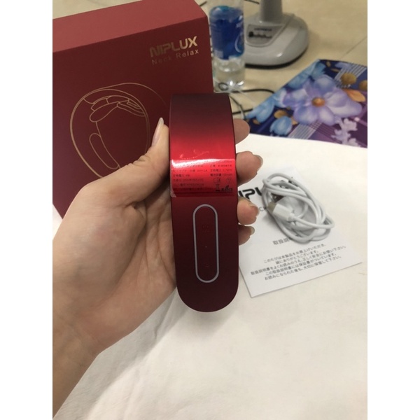 Máy massage cổ Niplux used