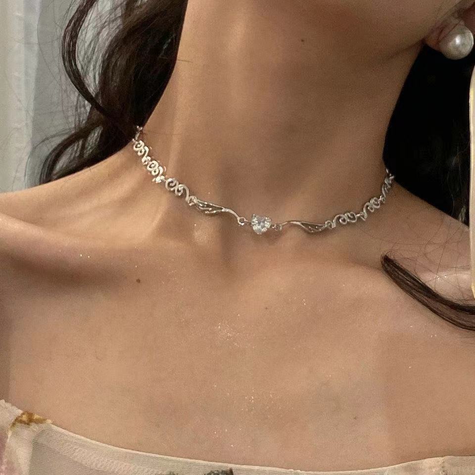 Vòng Cổ choker Hình Đôi Cánh Thiên Thần Đính Đá Thời Trang Dành Cho Nữ