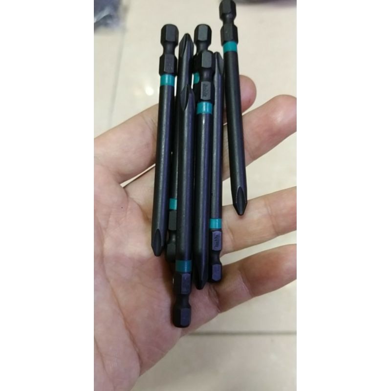 Mũi vít makita đen ph2 dài 9cm