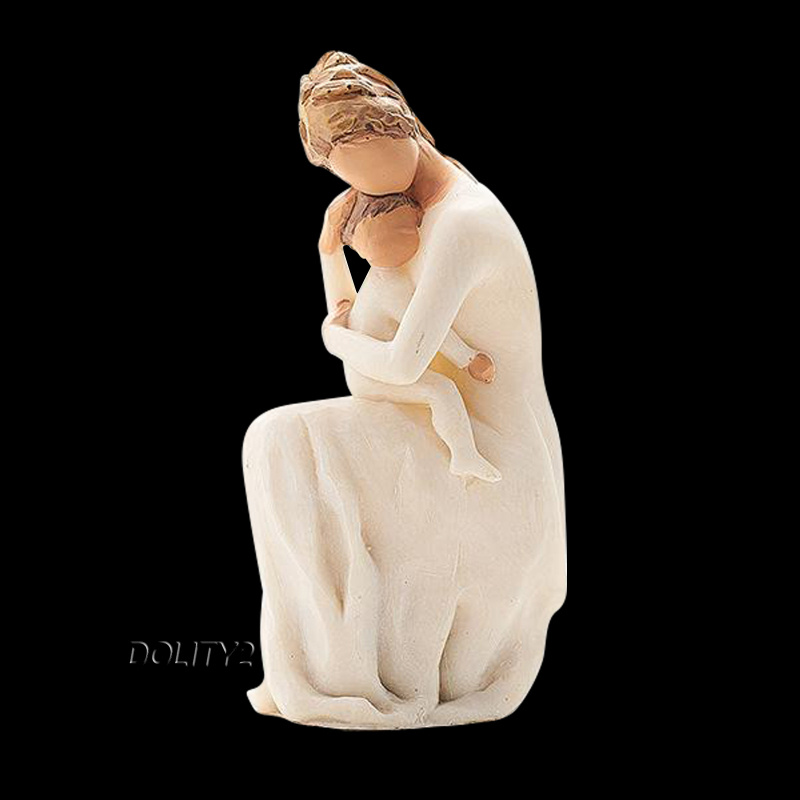 Modern Sculpted Family Figurines Resin Sculpture Home Decor
