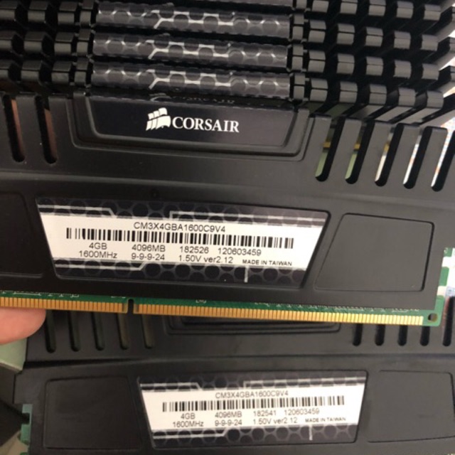 Ram 4Gb Ddr3 buss 1600 Corsair Vengeance ( 1 thanh) hàng tháo máy, bảo hành 1 tháng