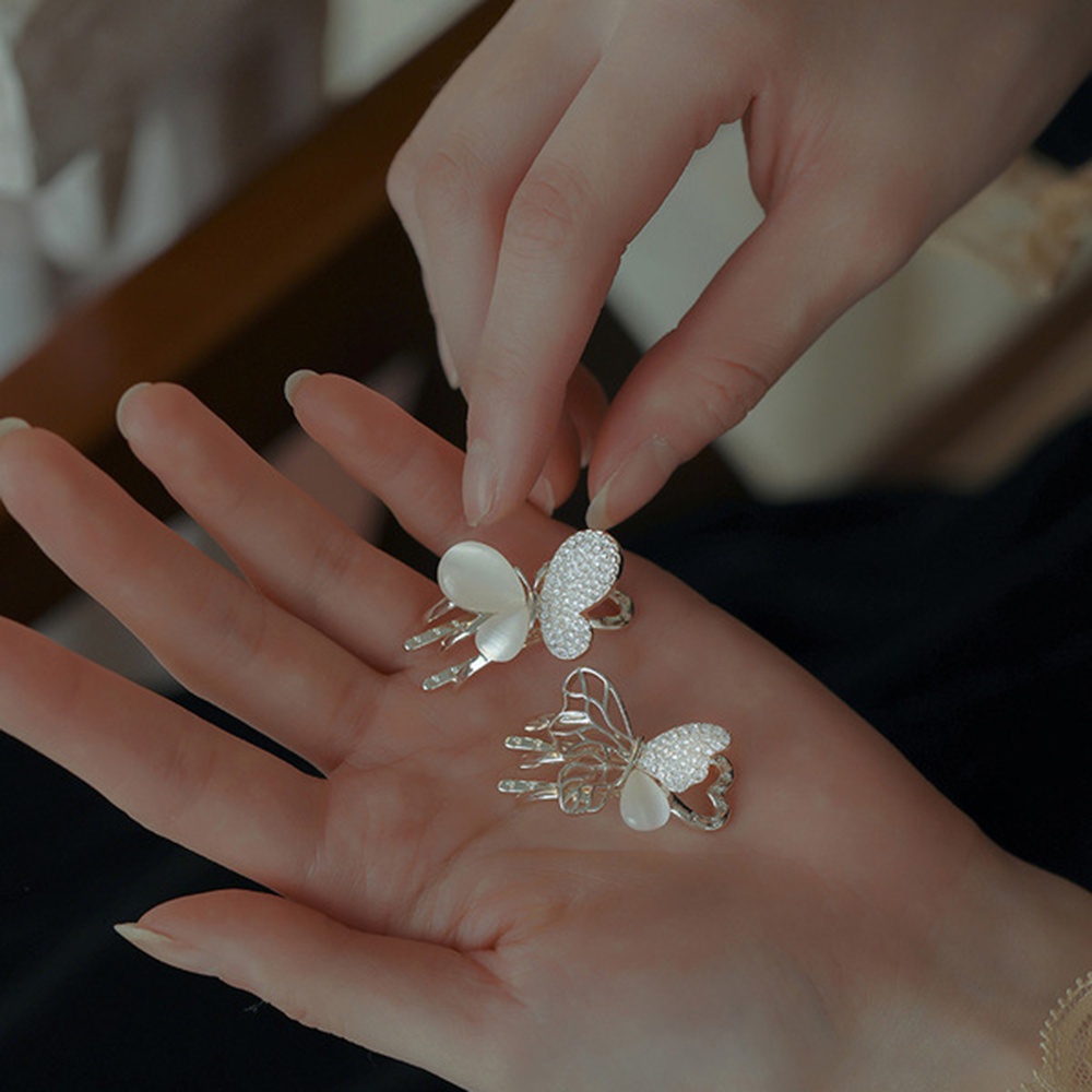 Kẹp Tóc Hình Bướm Bằng Kim Loại Đính Đá Opal Phong Cách Hàn Quốc Cho Nữ