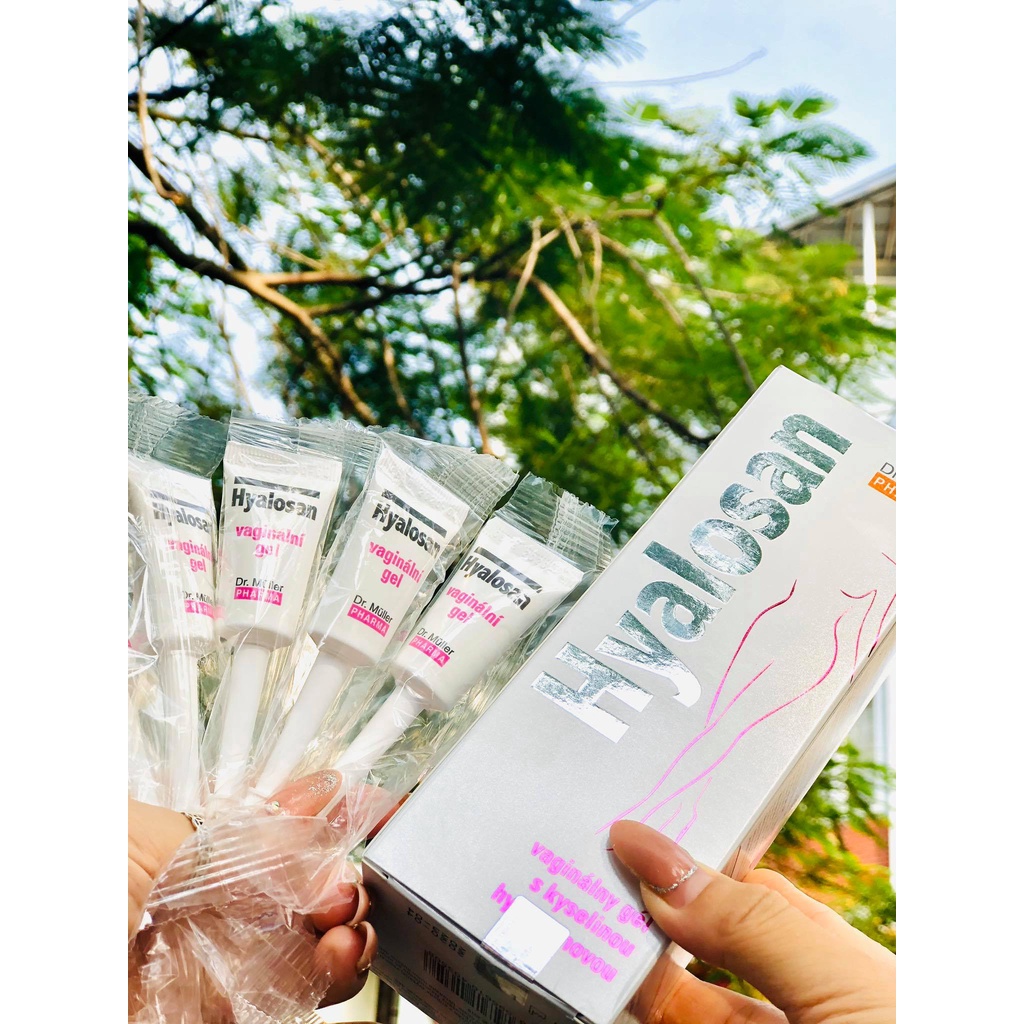 Gel phụ khoa Hyalosan giúp đánh bay viêm phụ khoa đến từ Châu Âu hộp 10 tuýp bơm.
