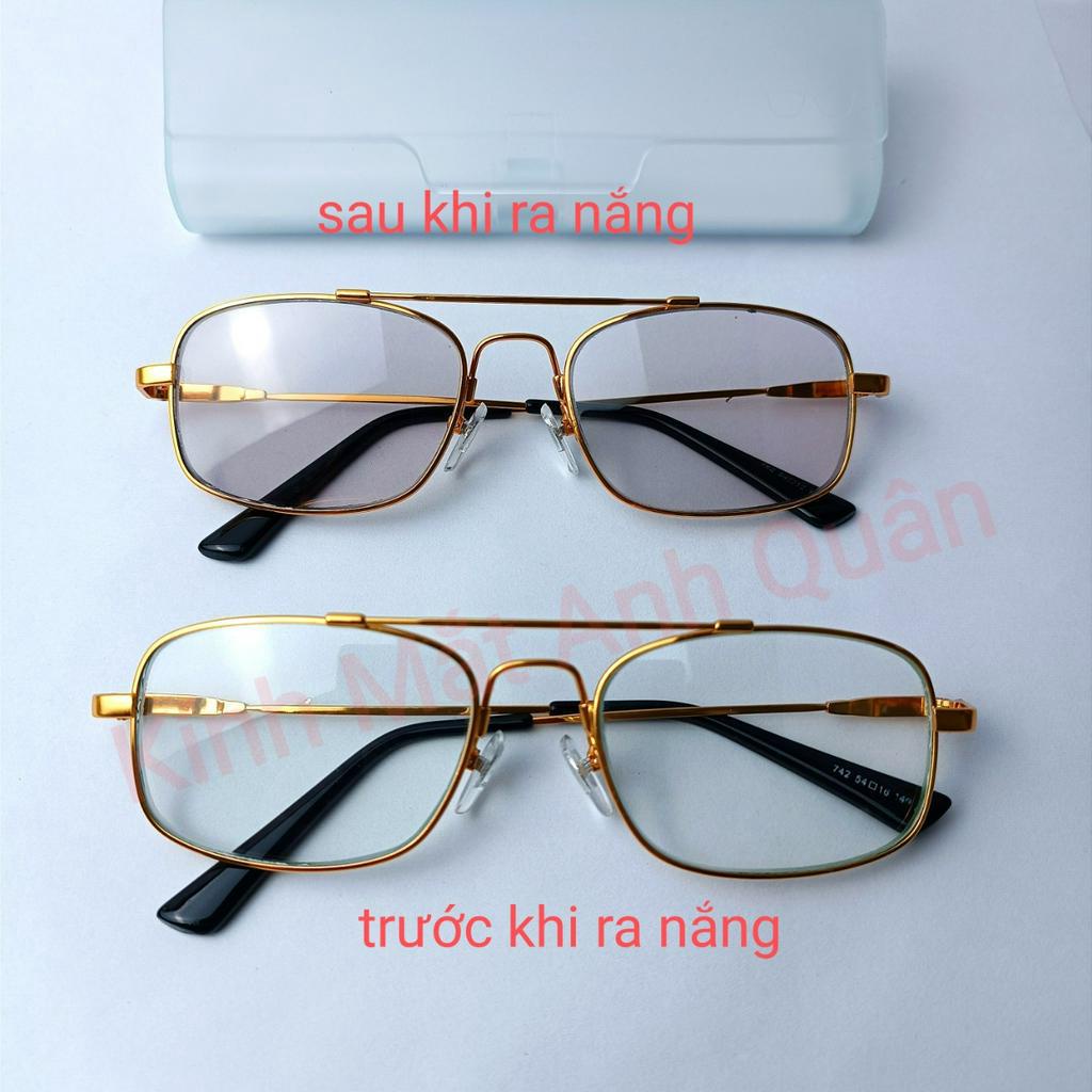 Kính đổi màu nam đi ngày và đêm dành cho tuổi trung niên tròng kính thủy tinh gọng titan có khả năng uốn dẻo