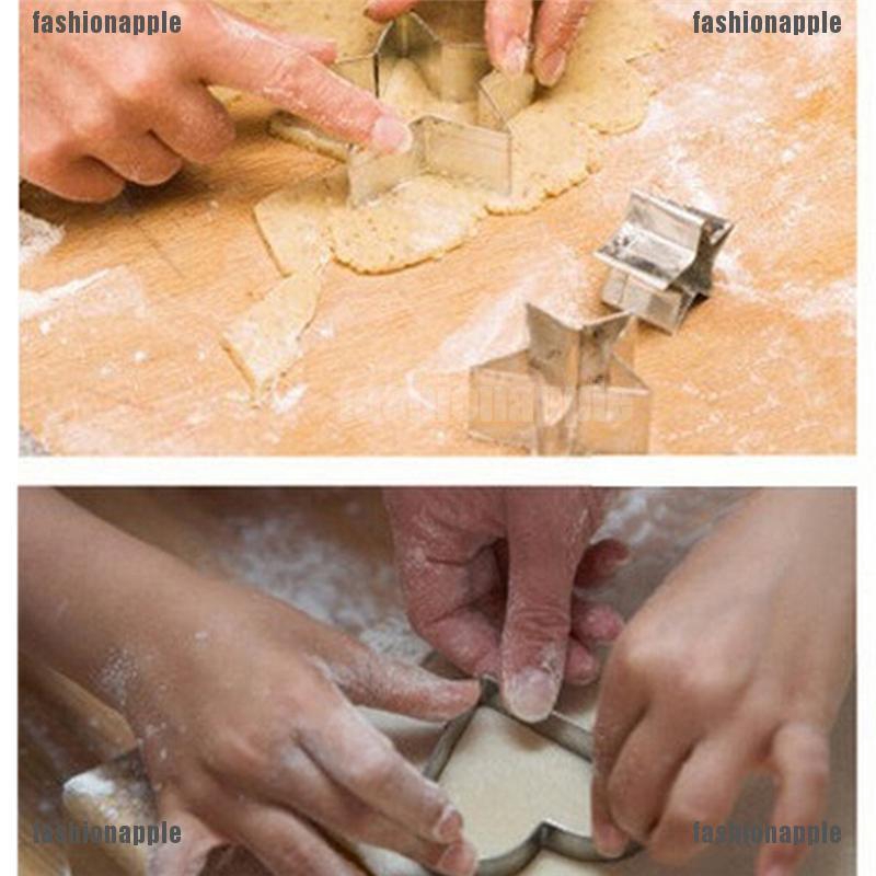 Set 1 / 12 Khuôn Làm Bánh Bằng Thép Không Gỉ