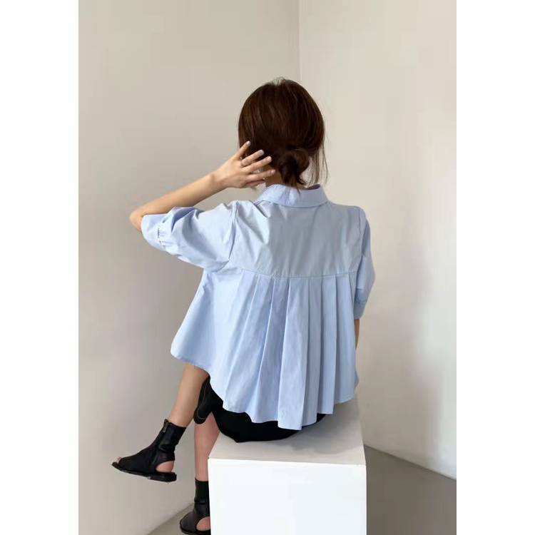 Áo sơ mi nữ cộc tay xếp ly sau lưng
