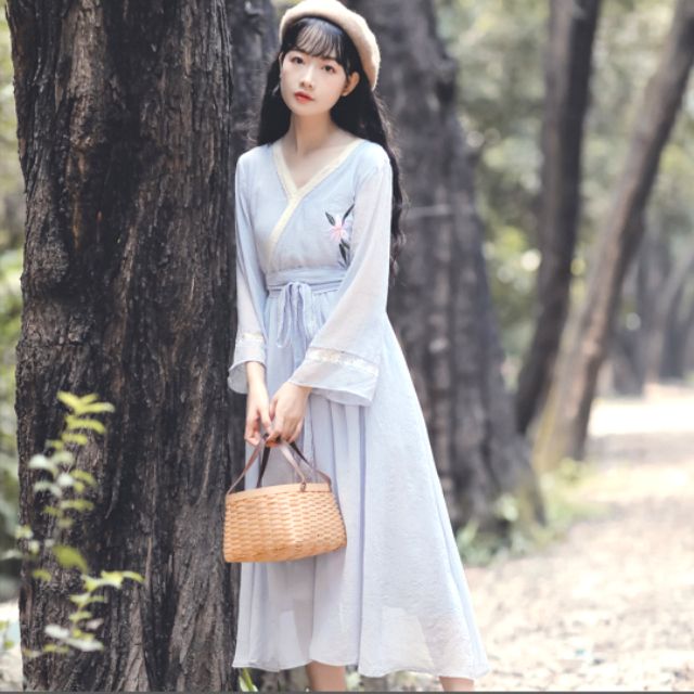 Váy hán phục cách tân. Váy loli