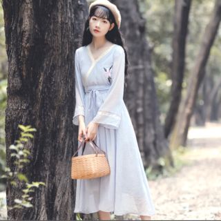 Váy hán phục cách tân. Váy loli