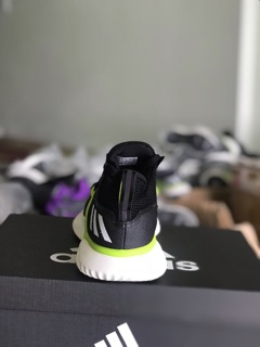 Giày thể thao alphabounce beyond 2m
