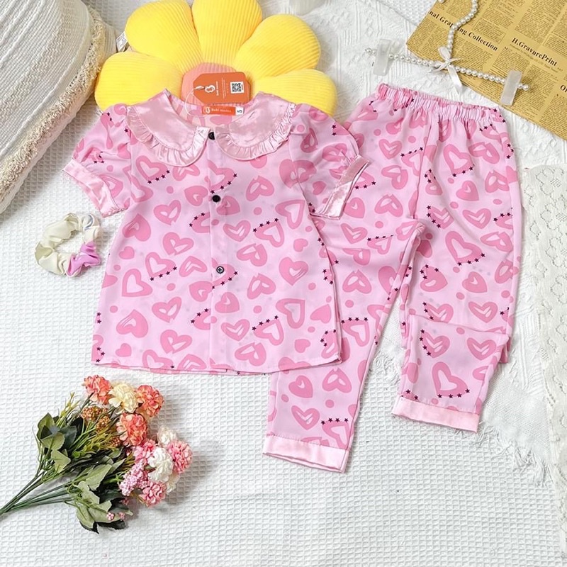 Bộ Pijama Cổ Bèo Lụa Mango Tay Bồng Cho bé gái