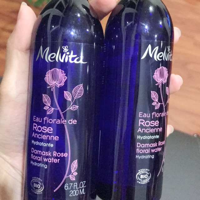 Nước hoa hồng melvita