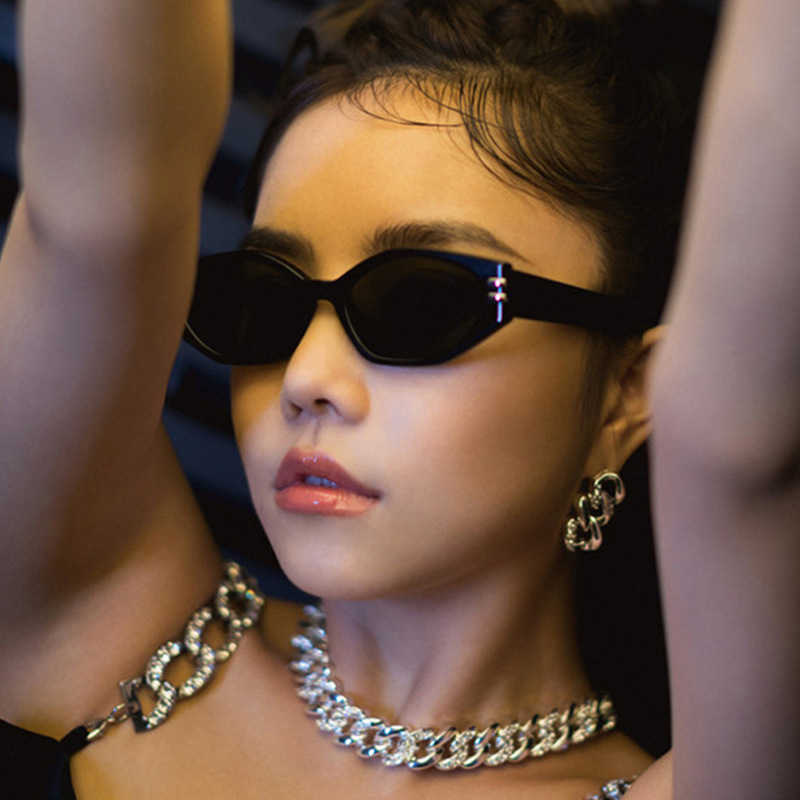 Kính mát mắt mèo phong cách Hàn Quốc thời trang sành điệu cho nam và nữ