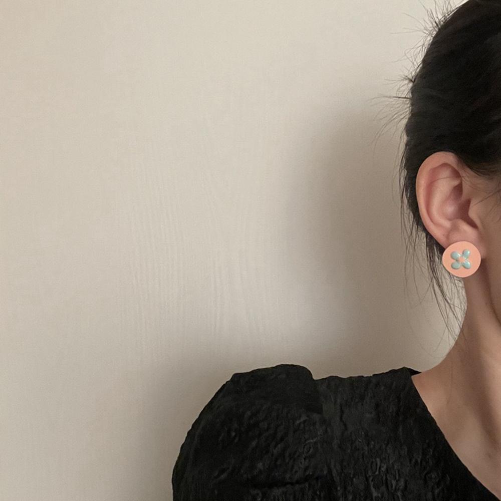 Vanes1 Khuyên Tai Hợp Kim Hình Hoa Tulip Màu Sắc Ngọt Ngào Đơn Giản Cho Nữ