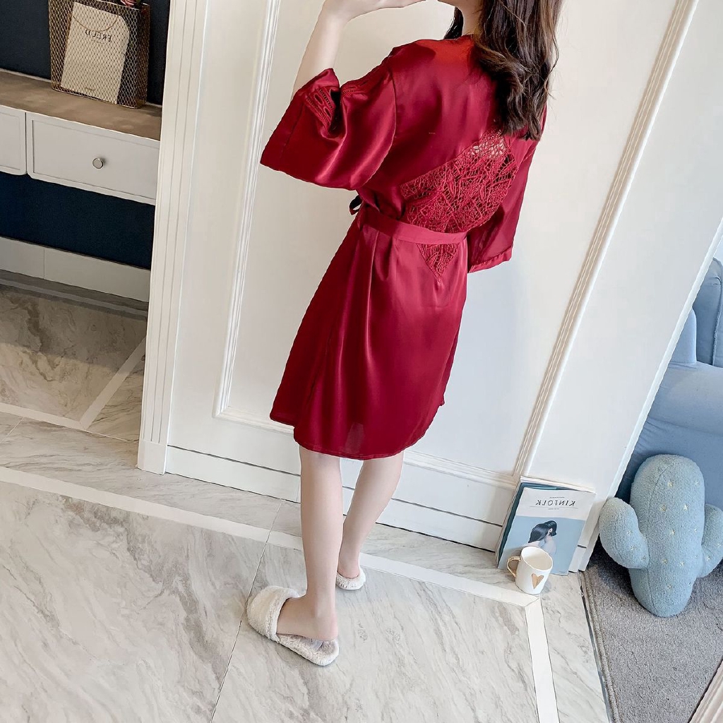 Set Đầm Ngủ Hai Dây Và Áo Khoác Ngoài Quyến Rũ Dành Cho Nữ