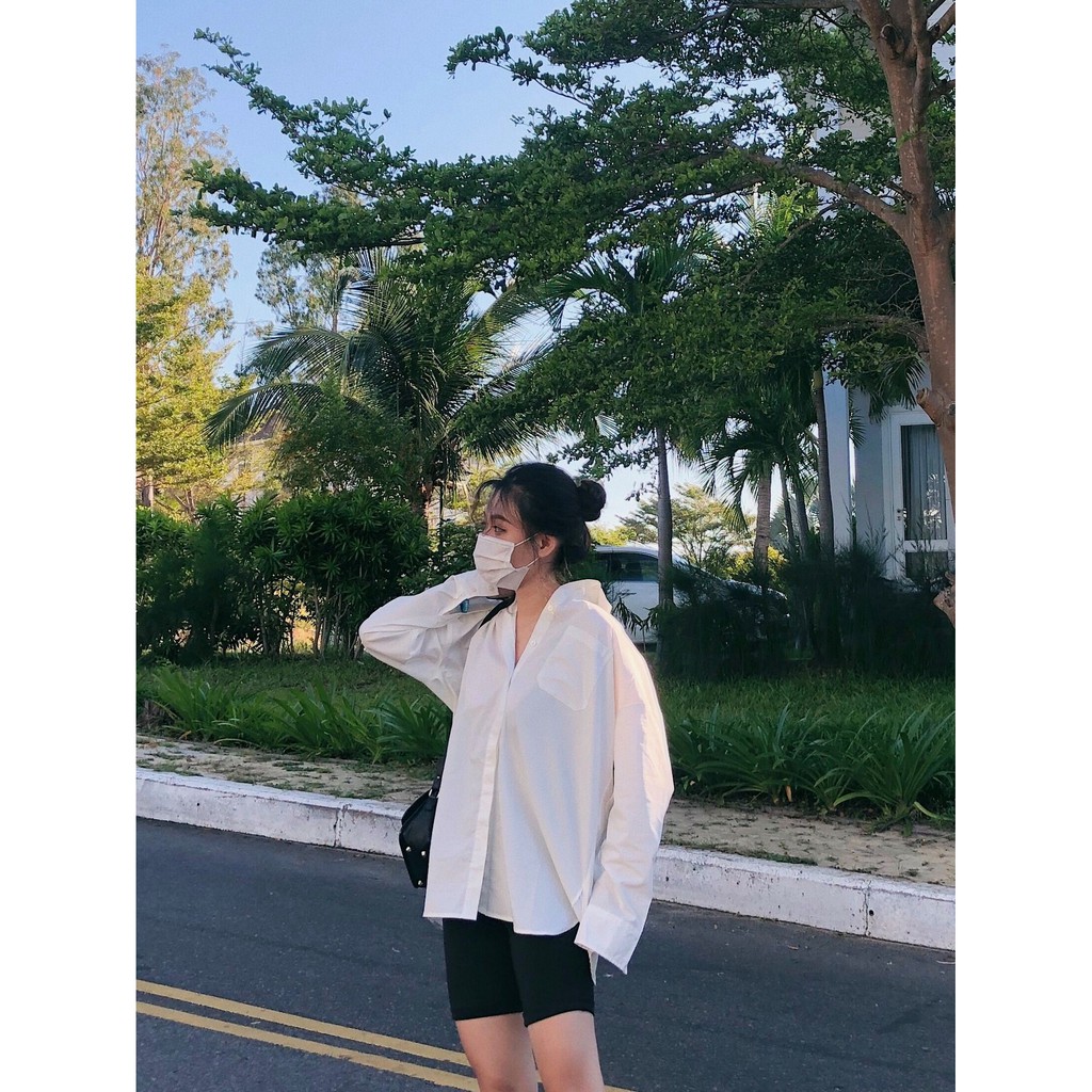 Là min - Áo Sơ Mi Trắng Boyfriend Form Oversized