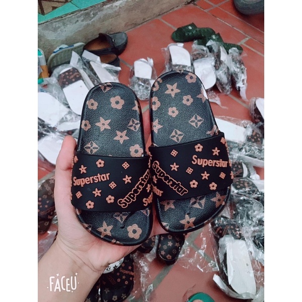 Dép superstar