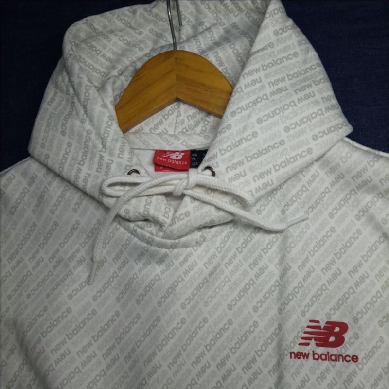 Áo Hoodie New Balance Thời Trang Năng Động