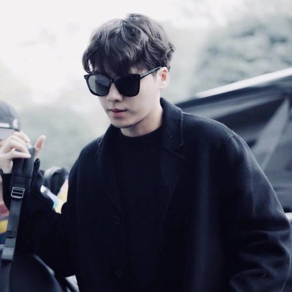 Kính Mát Thời Trang Phong Cách Gọng Vuông Chống Tia UV