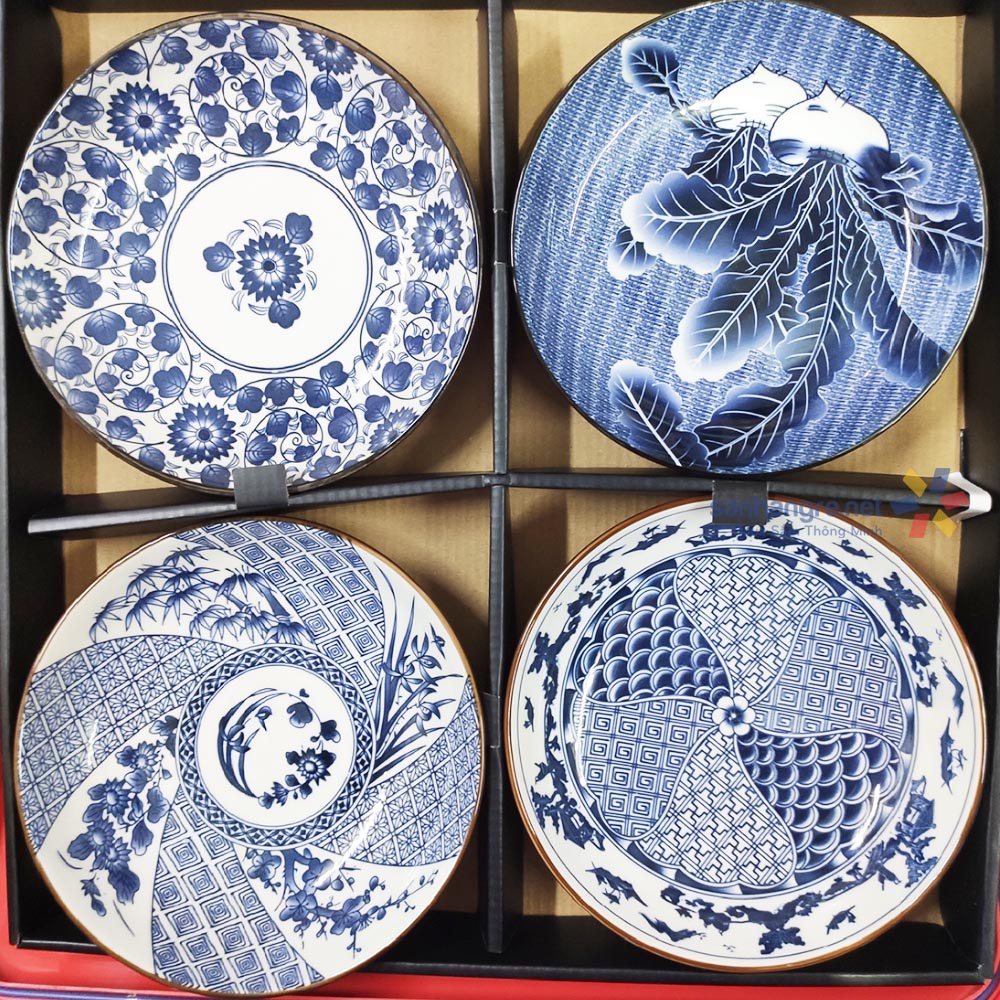Bộ 4 đĩa gốm sứ tráng men Nhật Bản - Made in Japan (hoa văn ngẫu nhiên theo từng đợt vì vậy có thể không giống hình)