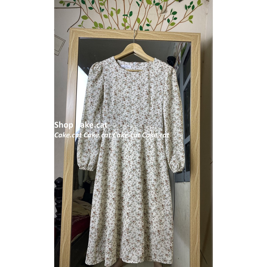 Váy hoa cỏ vintage nhẹ nhàng