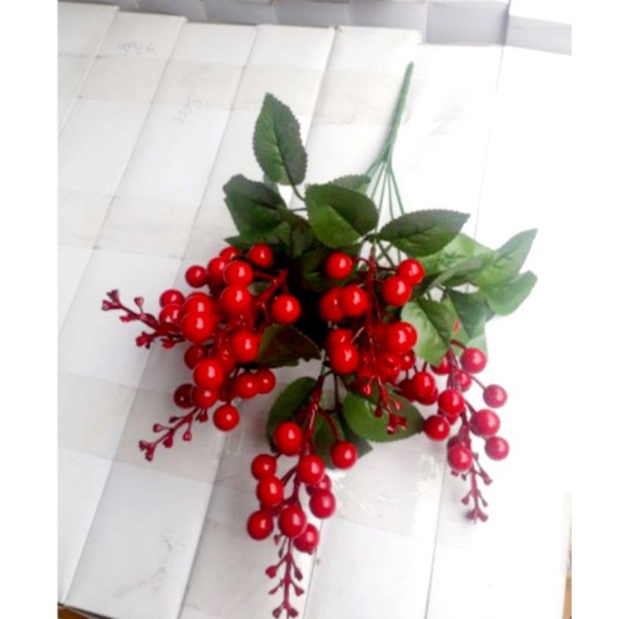 Cây giả cây cherry chùm 7nhánh sơri trang trí nhà cửa sân vườn sự kiện