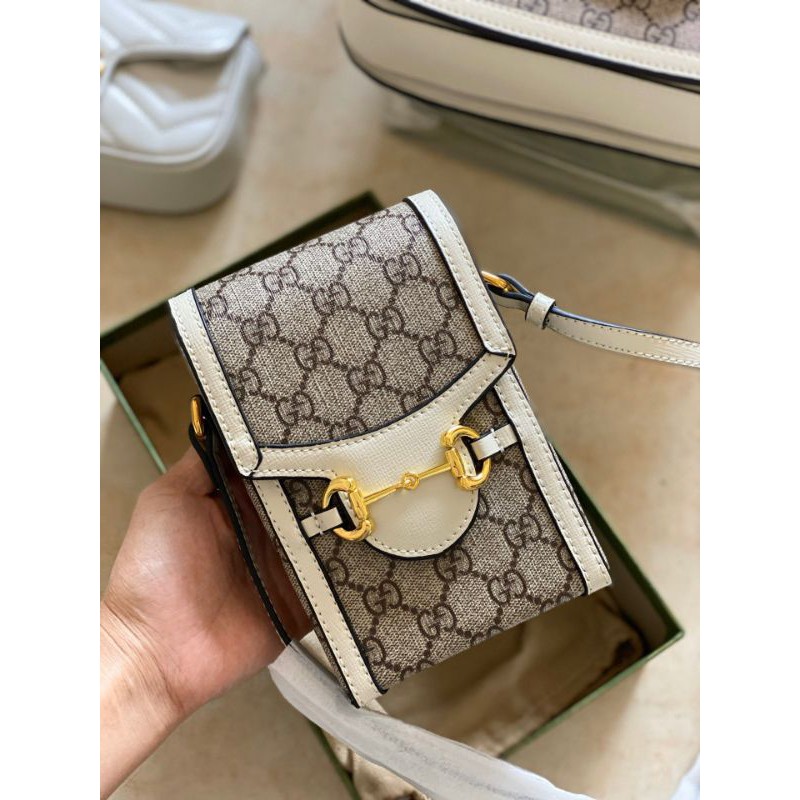 Túi đen chéo mini GUCCI kiểu dáng mới 2021 GG