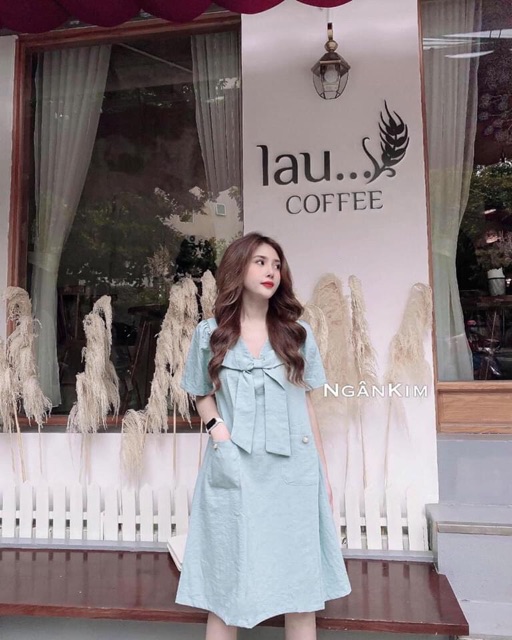 Váy suông thắt nơ 2 màu đen-xanh chất đũi xước có may túi 2 bên