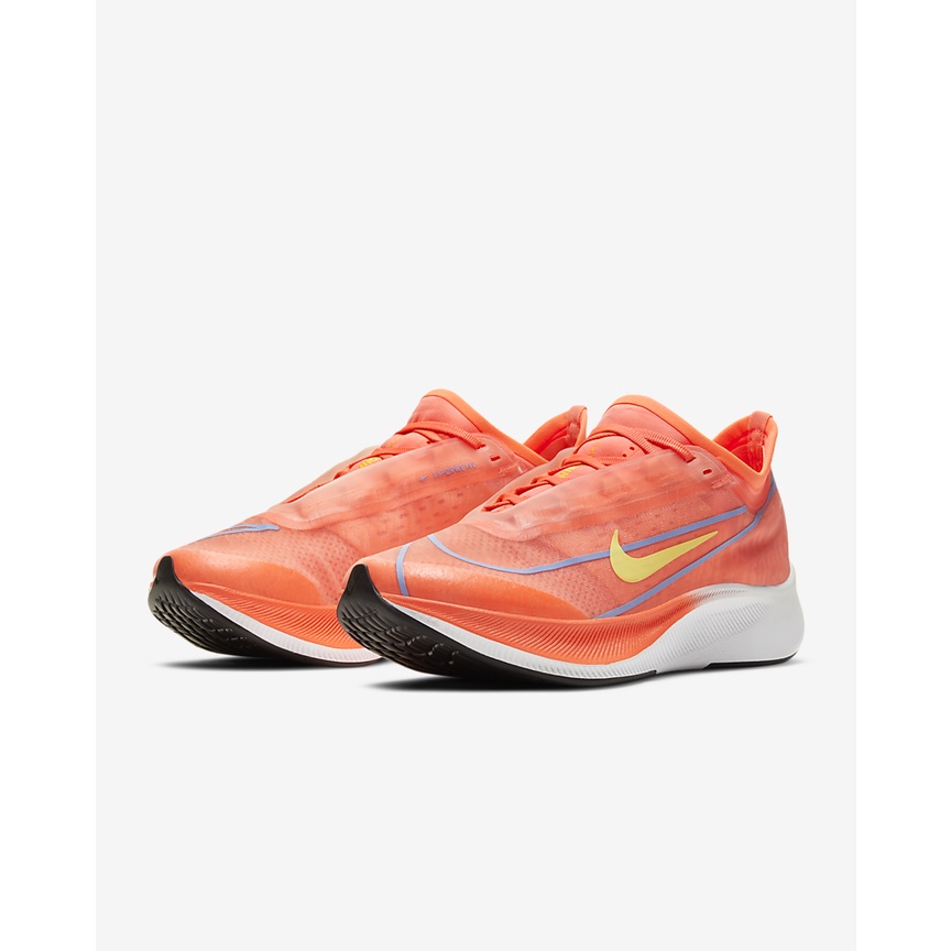 Giày chạy bộ Nike zoom fly 3