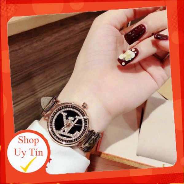 Đồng hồ nữ LV mặt xoay, đính đá, dây da có hoa văn, bảo hành 12 tháng
