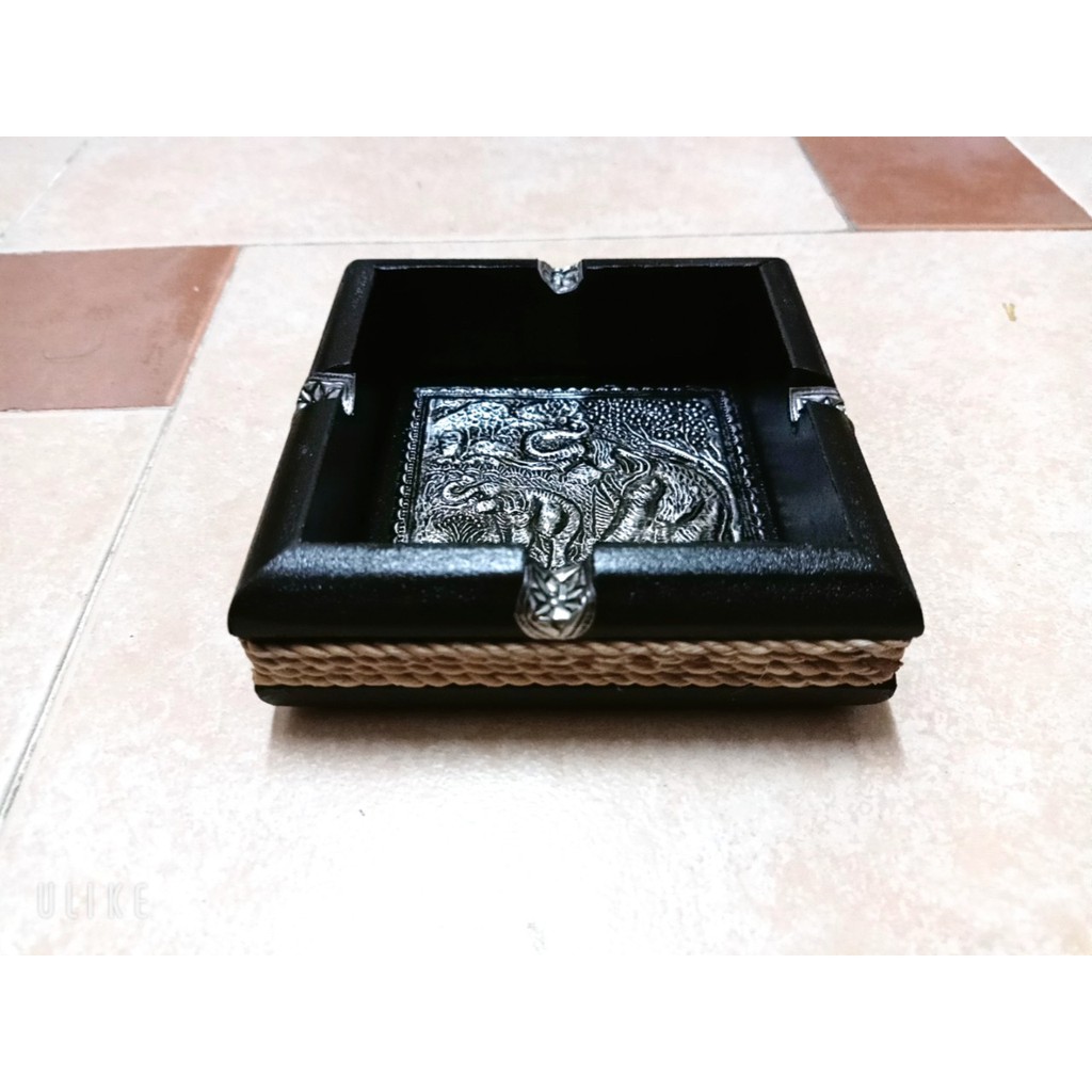 Gạt tàn thuốc lá, xì gà gỗ hình vuông hàng thủ công mỹ nghệ Thái Lan