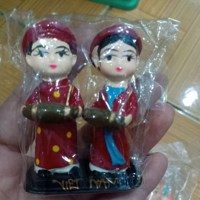 Tượng 3 cô gái bắc trung nam