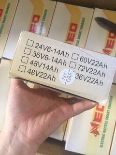 (CÓ VIDEO) Sạc 6 bình 72-12ah