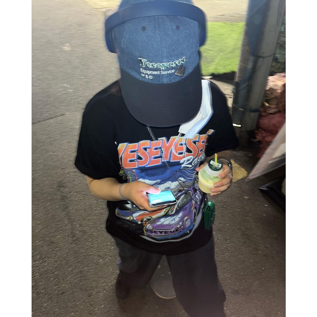 Áo Thun Vintage Racing Yeseyesee Tay Lỡ Unisex - Đen/Trắng Cổ Tròn | Blackwork