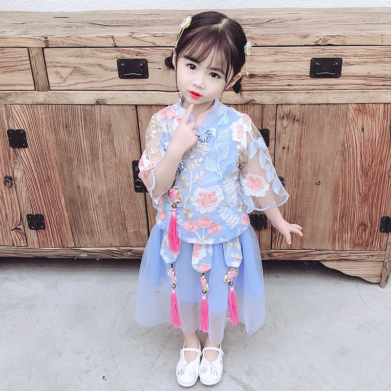 Bộ Hán Phục Xuân Hè 2022 Phong Cách Trung Hoa Hợp Thời Trang Cho Bé Gái