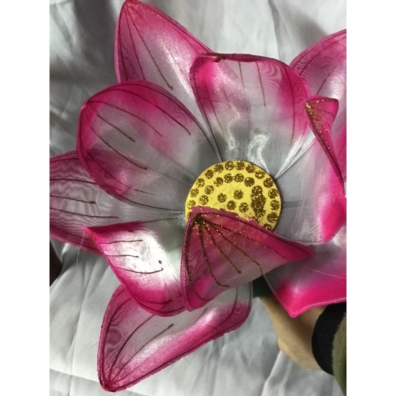 [FREESHIP] hoa sen phun kim tuyến nhũ nan sắt cực bền múa cỡ trung 30-40cm hàng xịn giá rẻ